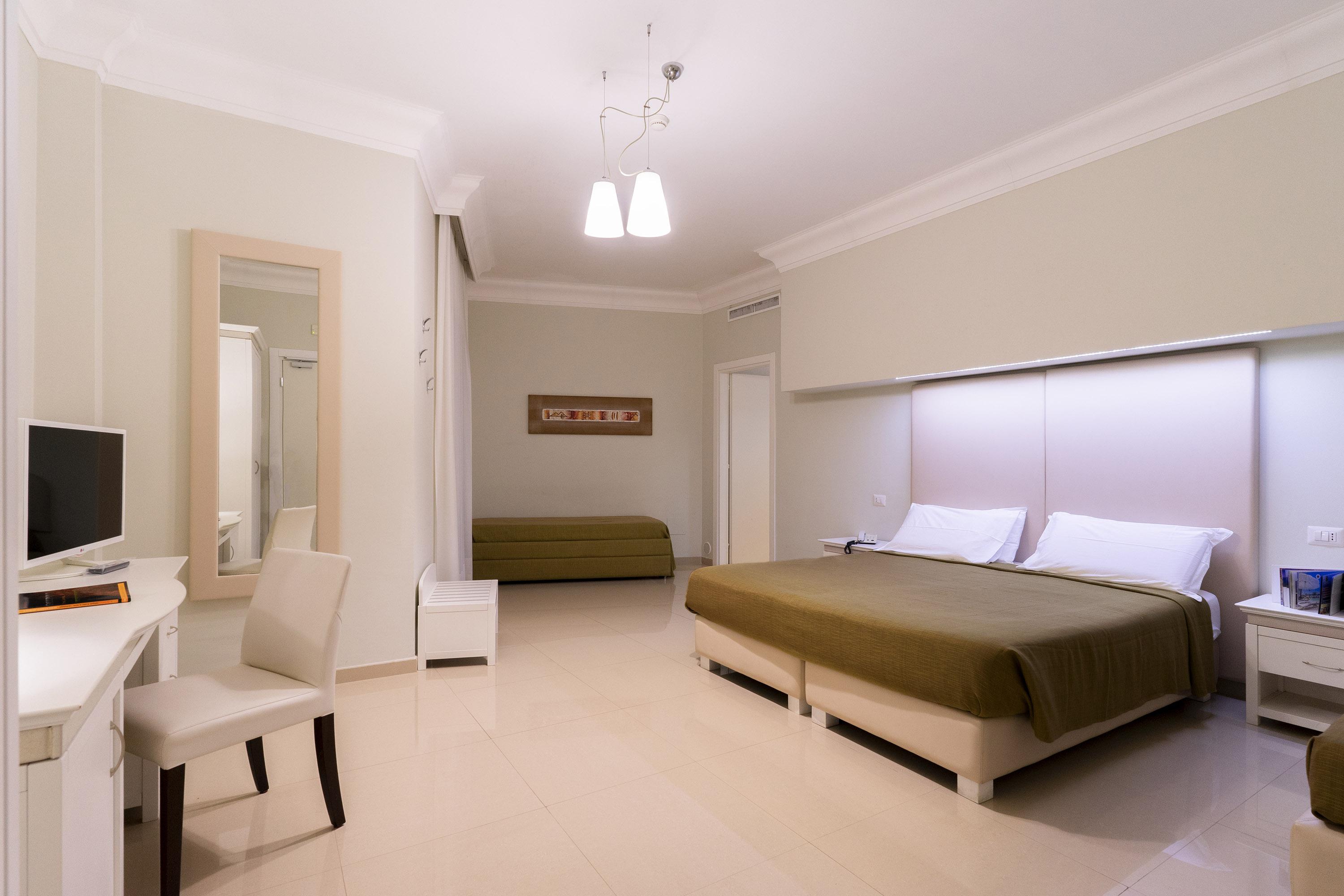 Victoria Palace Hotel & Zen Wellness Gallipoli Exterior photo