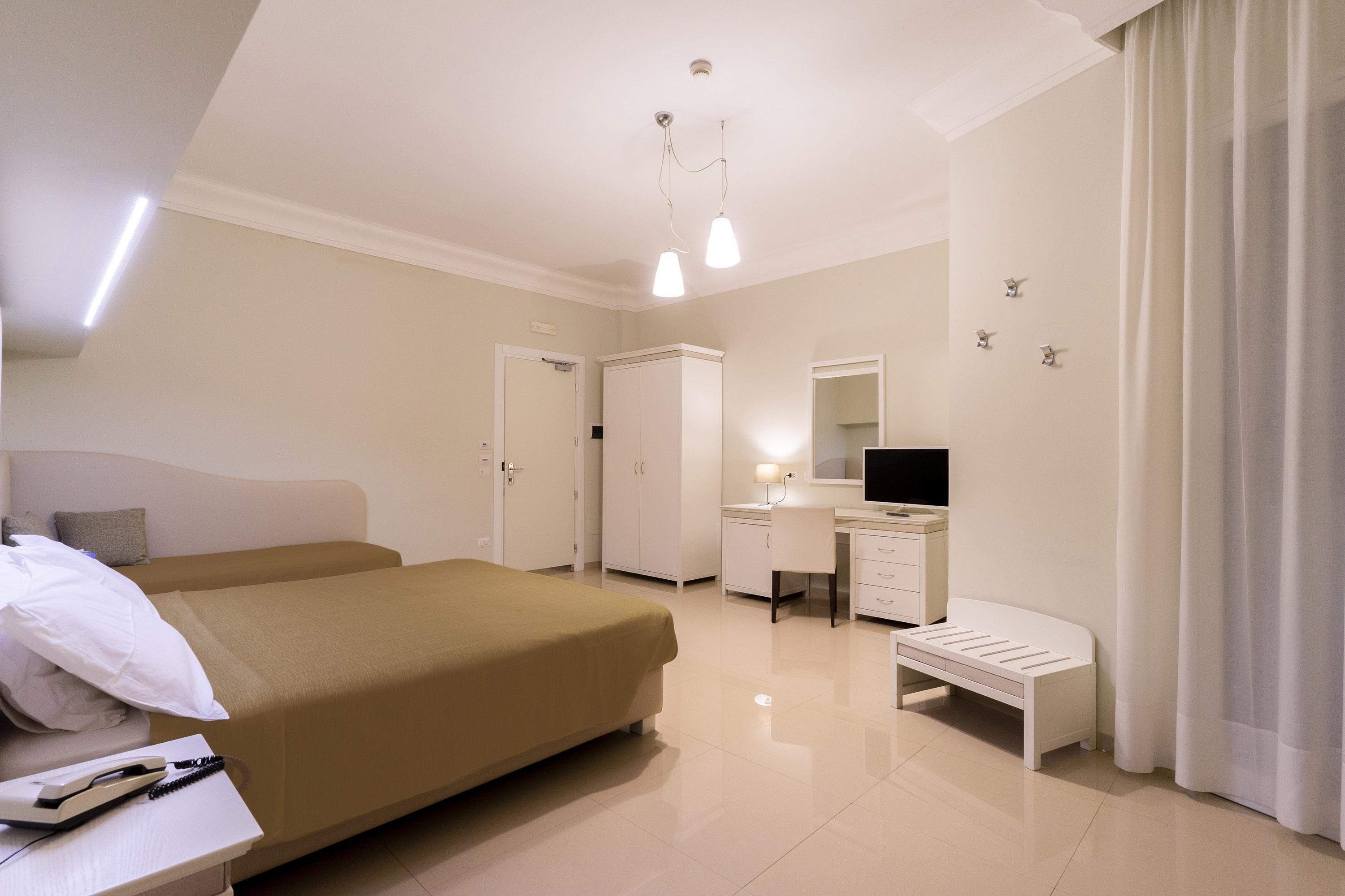 Victoria Palace Hotel & Zen Wellness Gallipoli Exterior photo